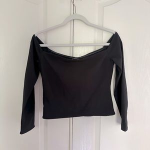 Abercrombie & Fitch Off-the-shoulder Black Crop Top M